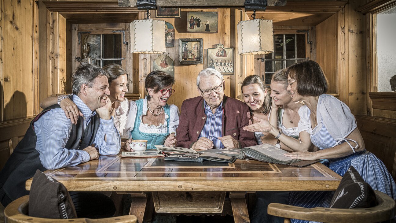 Gastgeberfamilie Egger 3 Generationen Hotel Theresa Zillertal