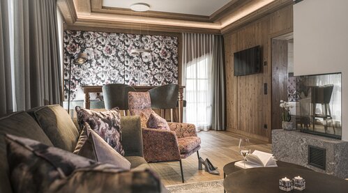 Penthouse Suite - Wohnbereich Interior Design Hotel Theresa im Zillertal