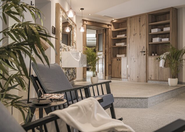 Wellness - Saunawelt Relaxbereich Wellnesshotel Theresa im Zillertal Wellness - Saunawelt Relaxbereich Wellnesshotel Theresa im Zillertal