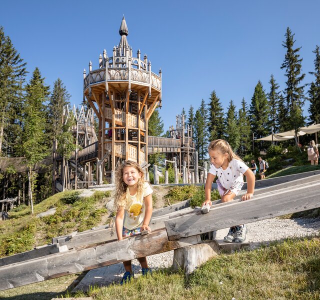 Ausflugsziel Fichtenschloss Rosenalm Hotel Theresa im Zillertal