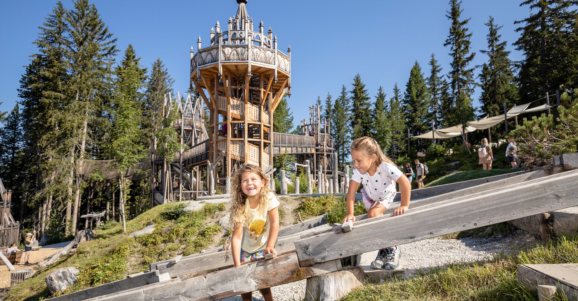 Ausflugsziel Fichtenschloss Rosenalm Hotel Theresa im Zillertal