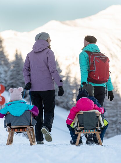 Rodeln Familie Gerlos Zillertalarena Hotel Theresa im Zillertal