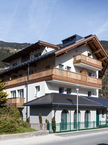 Teamhaus Außenansicht Hotel Theresa im Zillertal